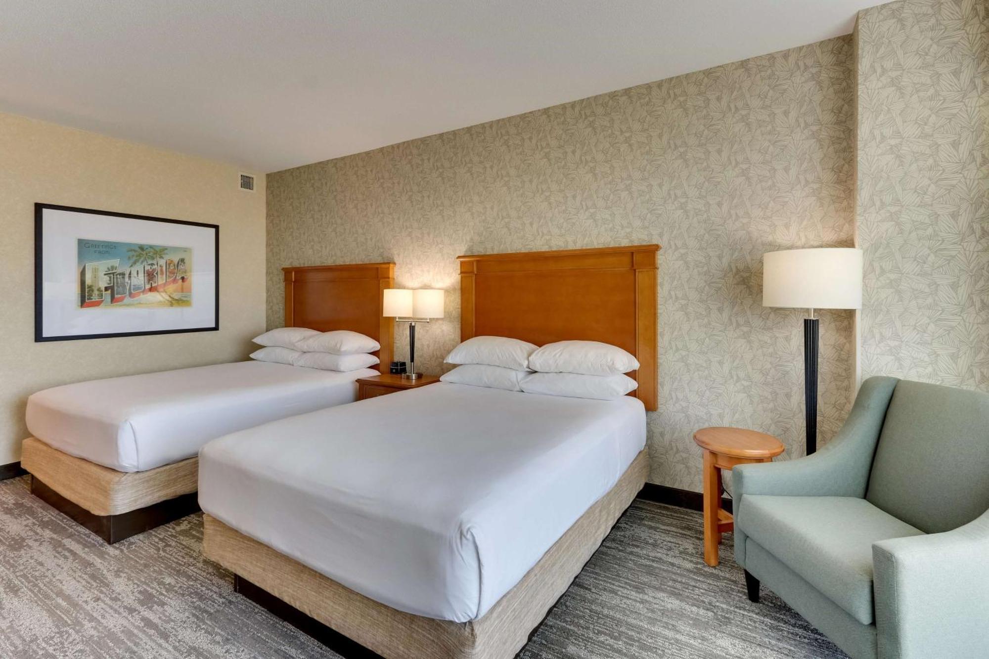 Drury Inn & Suites Orlando Near Universal Orlando Resort ภายนอก รูปภาพ