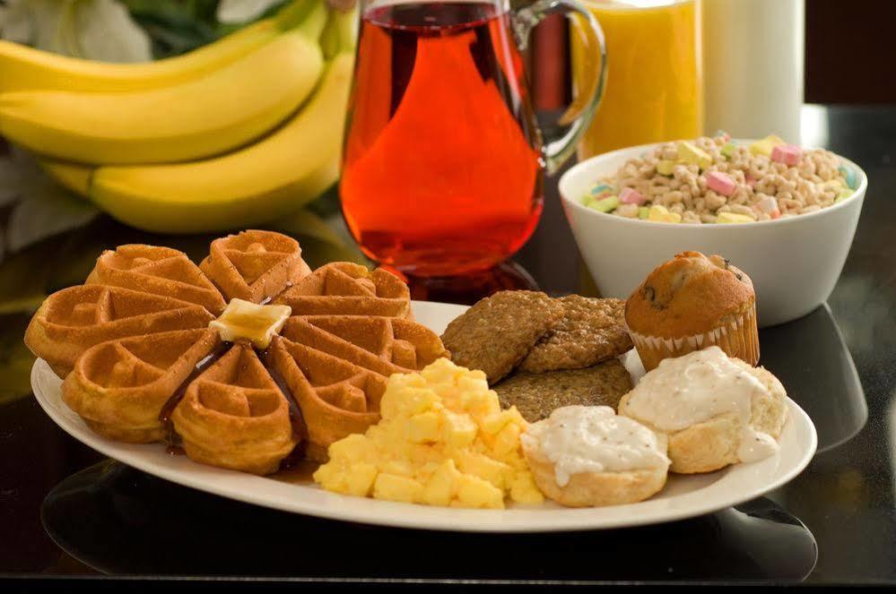 Drury Inn & Suites Orlando Near Universal Orlando Resort ภายนอก รูปภาพ