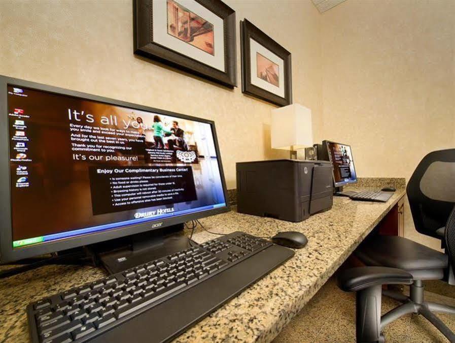 Drury Inn & Suites Orlando Near Universal Orlando Resort ภายนอก รูปภาพ
